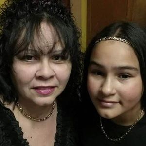 Meet your Posher, Annette